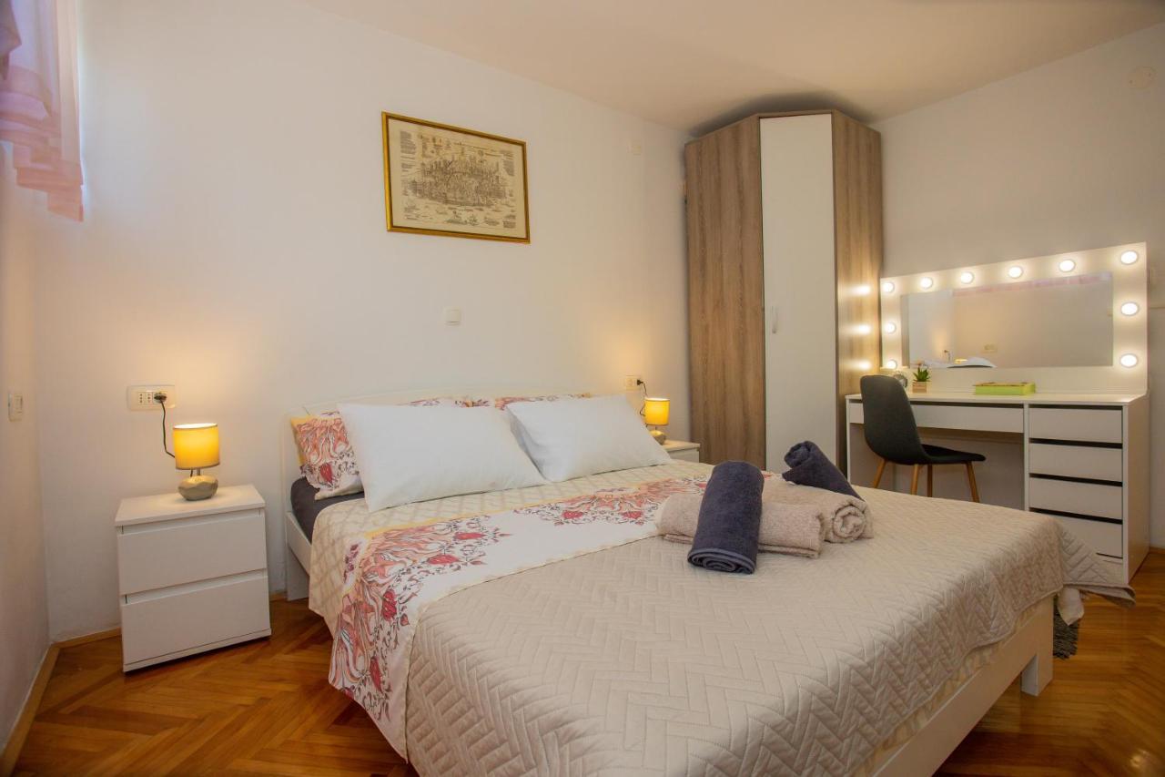 Mia Leona Appartement Split Buitenkant foto